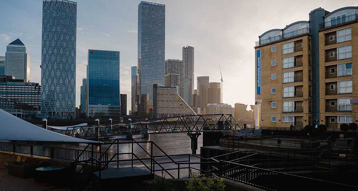 a&o London Docklands Riverside