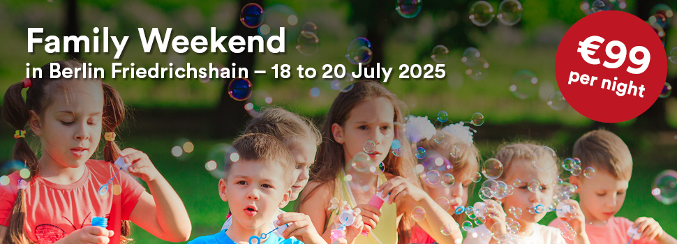 Children with soap bubbles