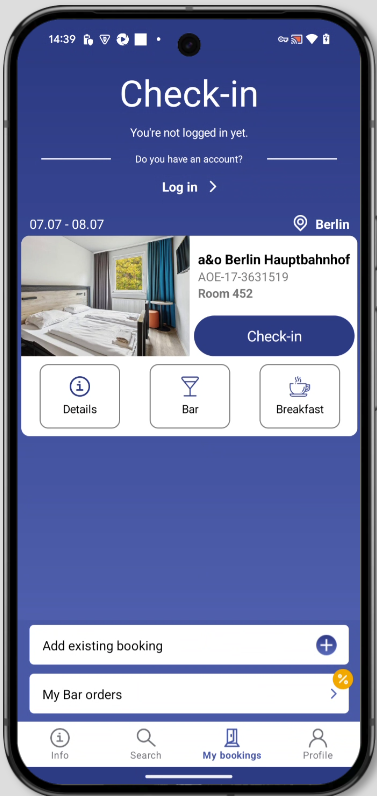 Booking card in the a&o App after successful check-in showing the visible “Open Door” button